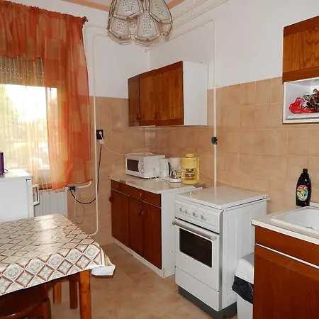 Casa vacanze Rokszin Apartman Gyula