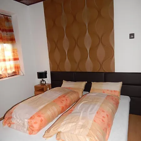 Rokszin Apartman *